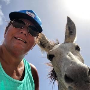 Meet your Posher, Ray